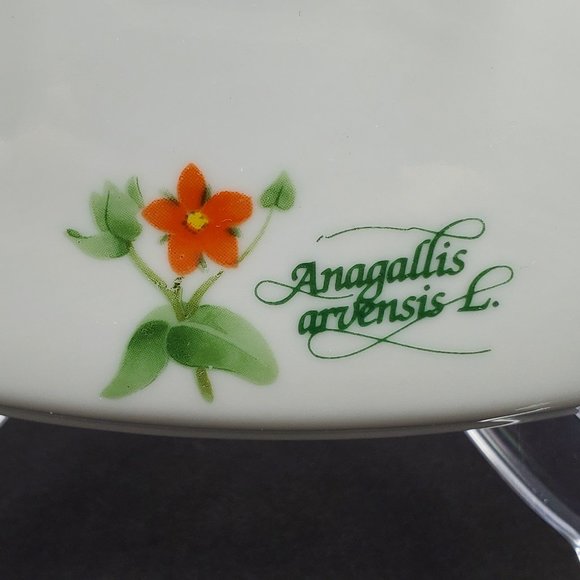 Anchor Hocking Floret Covered Oval Casserole Dish 1.5 Qt Baking Dish With Lid - Picture 9 of 10